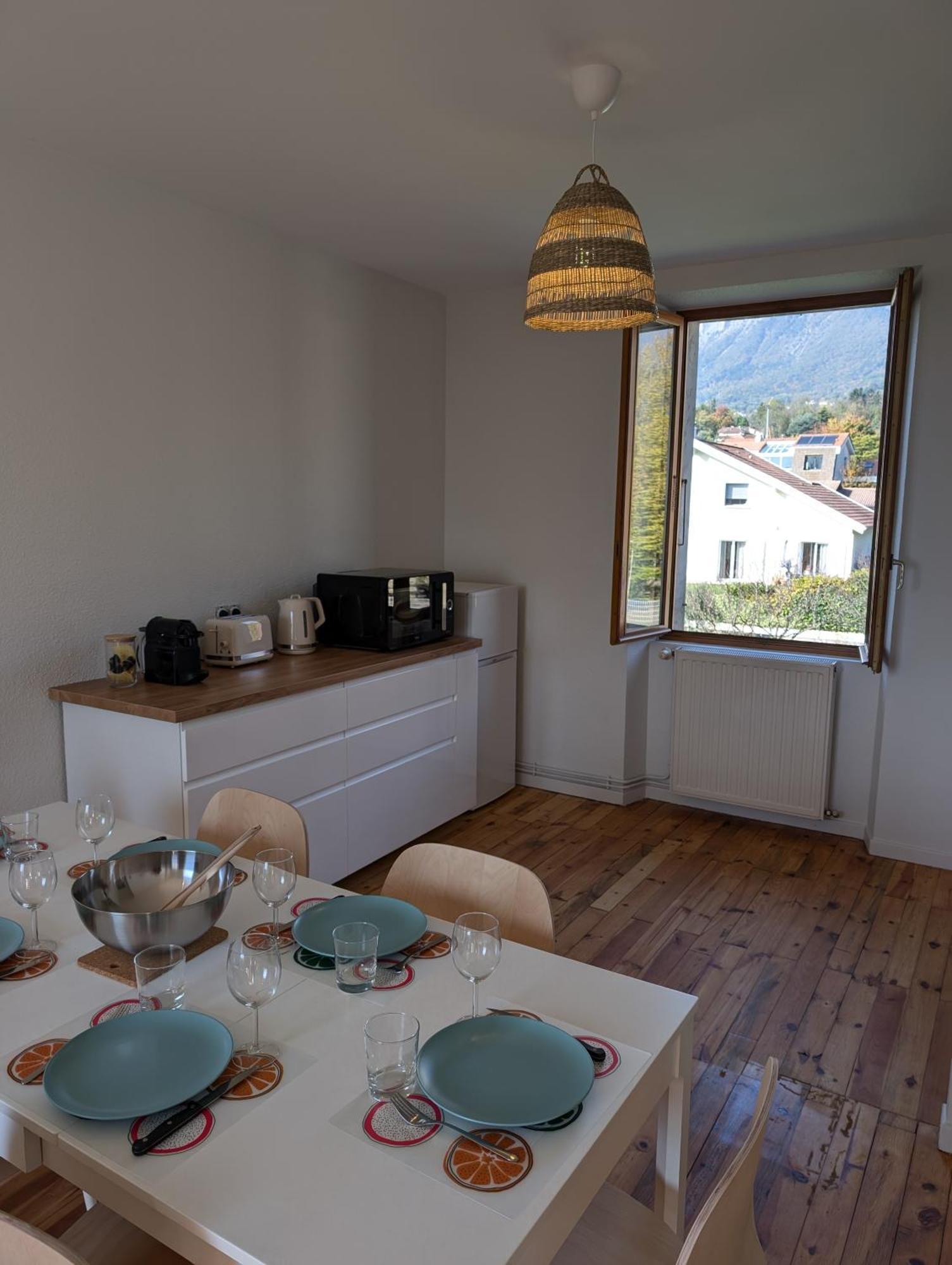 Appart 65M2 Avec 2 Chambres Dans Ferme Renovee - Parking Gratuit - Grande Vue Montagnes Montbonnot-Saint-Martin Buitenkant foto