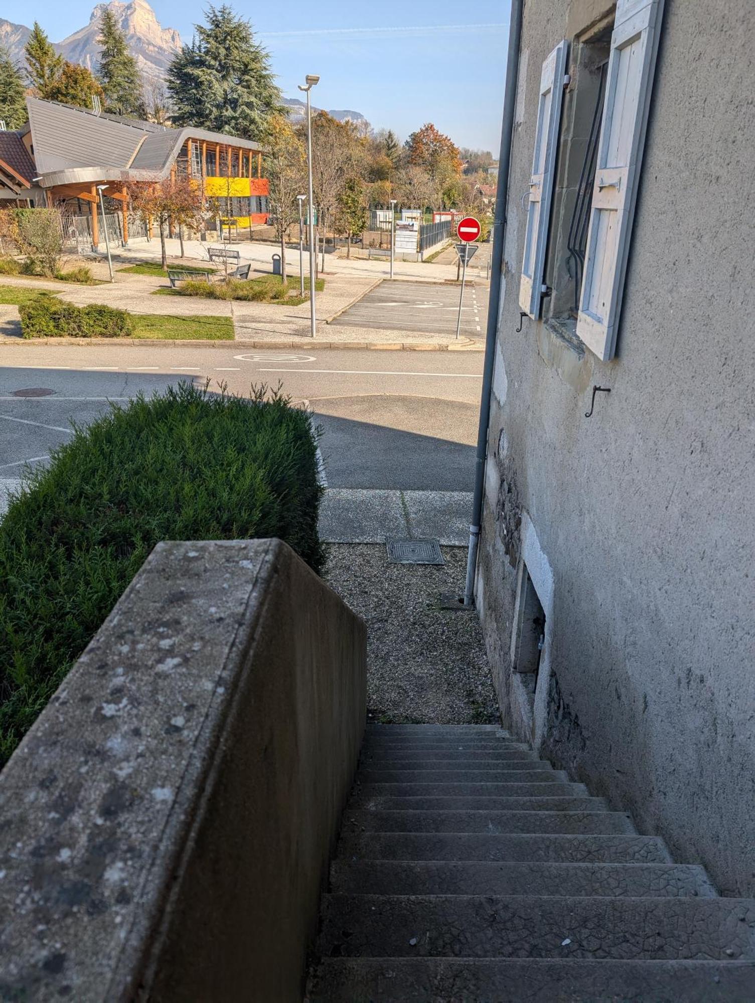 Appart 65M2 Avec 2 Chambres Dans Ferme Renovee - Parking Gratuit - Grande Vue Montagnes Montbonnot-Saint-Martin Buitenkant foto